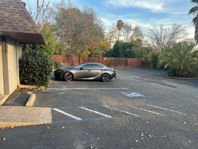 More Photos Of 7610 Auburn Blvd, Citrus Heights Unknown For Lease