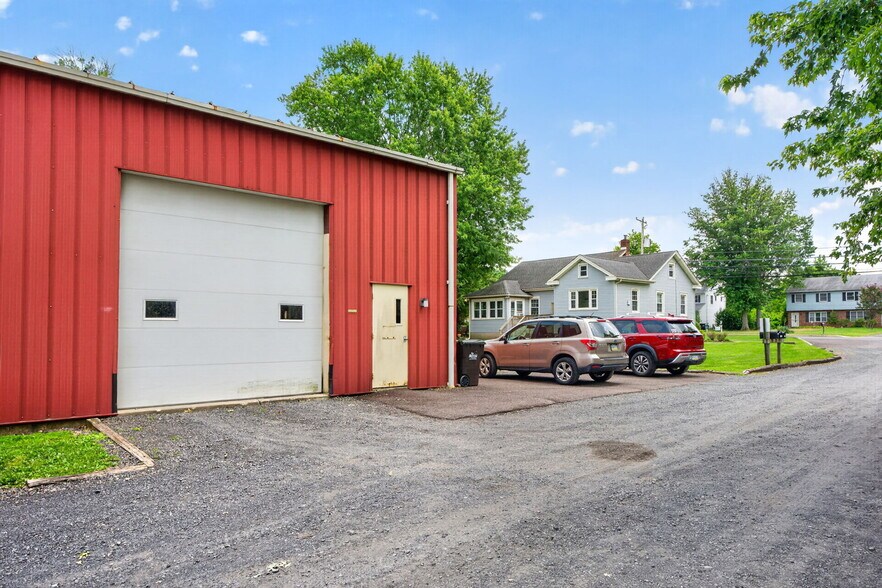 More Photos Of 165 S Main St, Dublin Warehouse For Sale