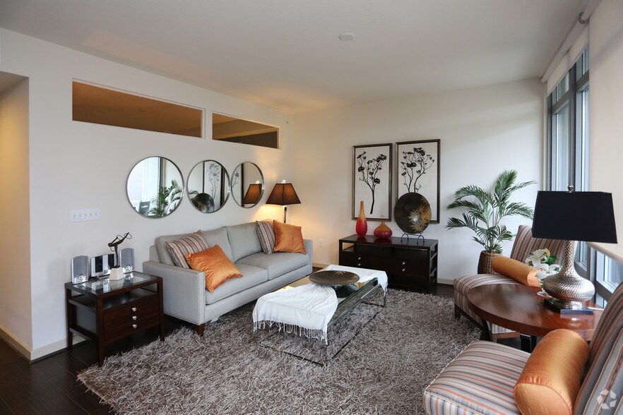 More Photos Of 8710 Cameron St, Silver Spring Apartments For Lease