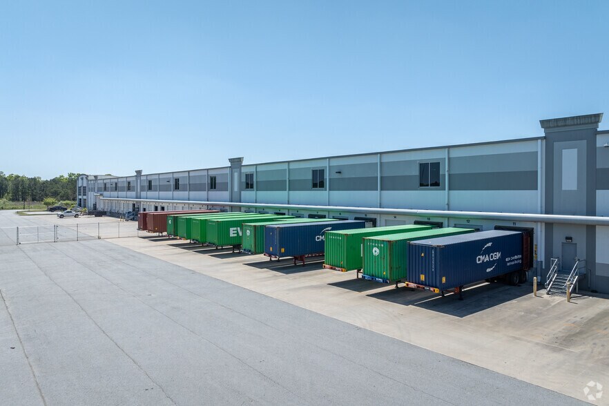 More Photos Of 155 Braselton Pky, Braselton Distribution For Lease