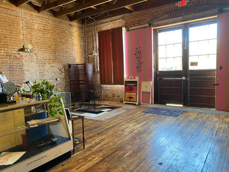 More Photos Of 15-19 E Toole Ave, Tucson Storefront For Lease