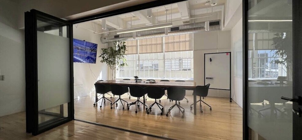 More Photos Of 777 S Alameda St, Los Angeles Unknown For Lease