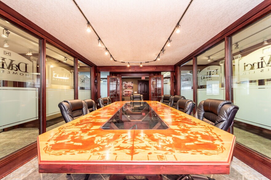 More Photos Of 1912 26A St SW, Calgary Office For Sale