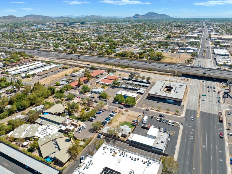 More Photos Of 4117 N 17th St, Phoenix Office For Sale