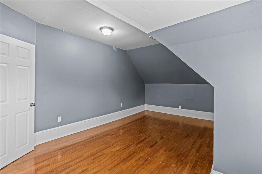 More Photos Of 816 Collings Ave, Collingswood Apartments For Sale