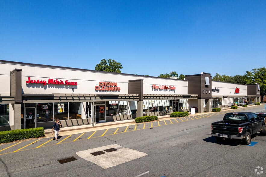 More Photos Of 725 Cherry Rd, Rock Hill Unknown For Lease