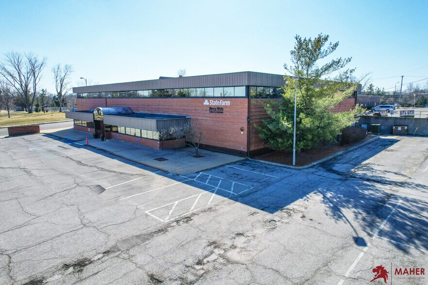 More Photos Of 33 E Broadway, Columbia Office For Sale
