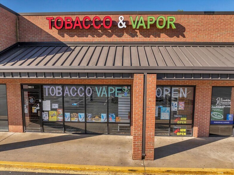 More Photos Of 610-630 North Ave, Macon-Bibb Freestanding For Sale