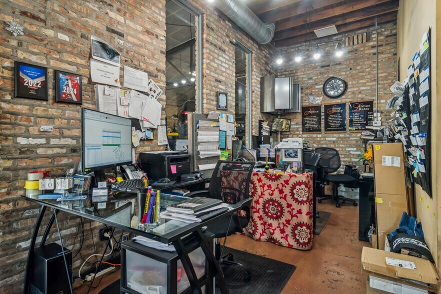 More Photos Of 3263 W Fullerton Ave, Chicago Service For Sale