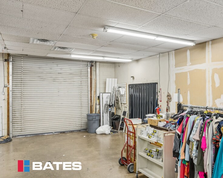 More Photos Of 1505 Wycliff Ave, Dallas Showroom For Lease