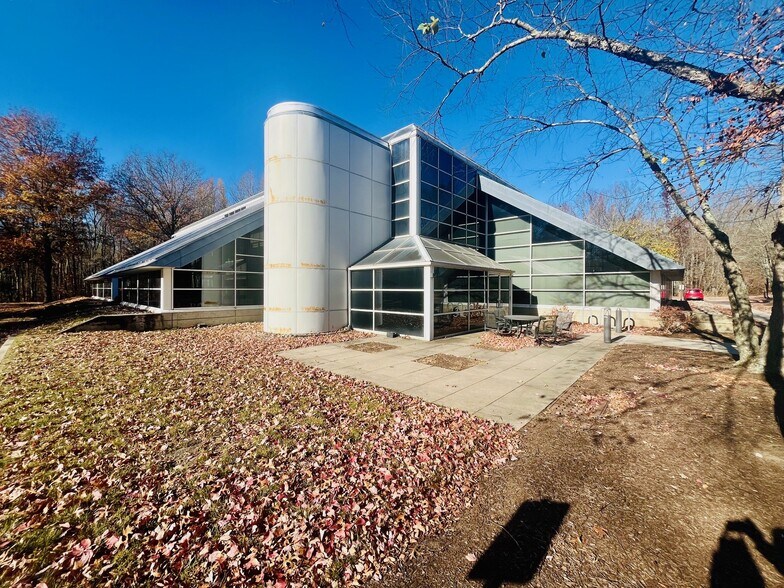 More Photos Of 185 Clarksville Rd, Princeton Junction Medical For Sale