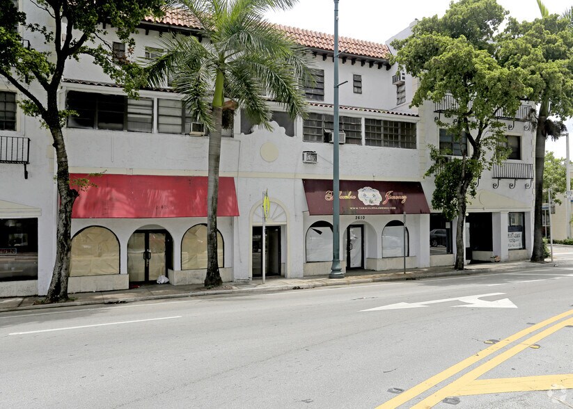 More Photos Of 2600-2614 SW 8th St, Miami Apartments For Lease