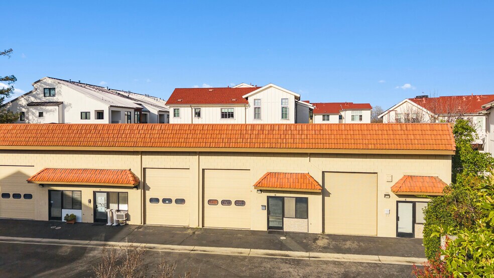 More Photos Of 200 Dillon Ave, Campbell Service For Sale