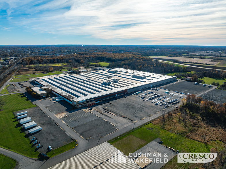 Primary Photo Of 1400 Lowell St, Elyria Manufacturing For Lease