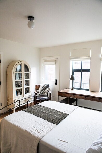 More Photos Of 263 Main St, Northampton Apartments For Sale