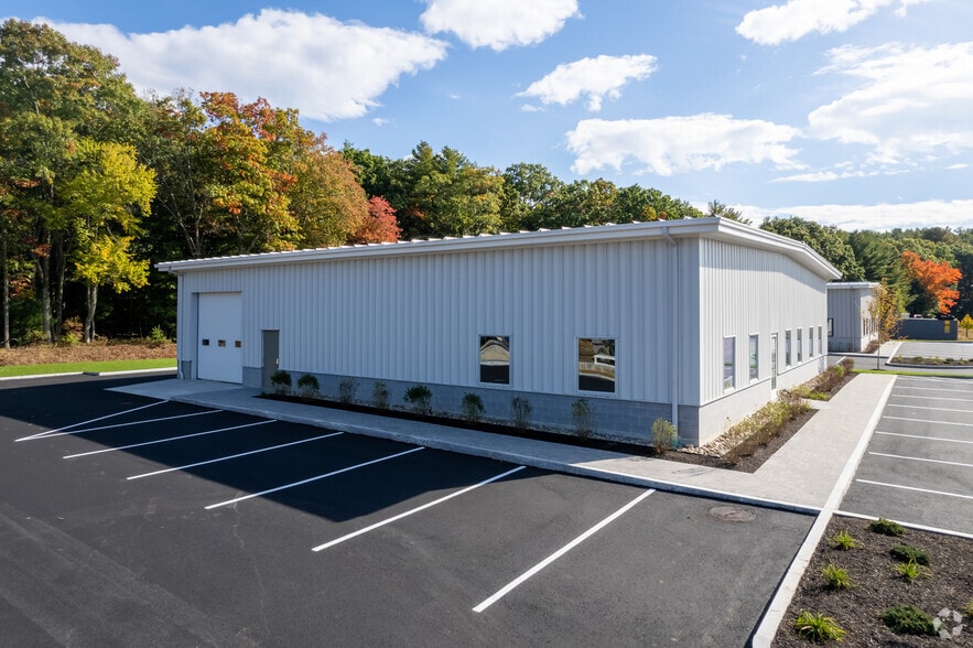 More Photos Of 88 Airport Blvd, Marlborough Warehouse For Sale