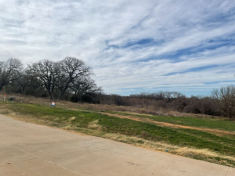 More Photos Of 1657 Private Access 60200, Burleson Land For Sale