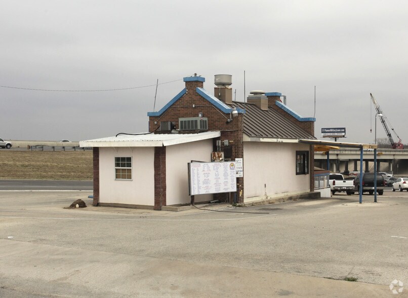 More Photos Of 1200 W Central Texas Expy, Killeen Fast Food For Lease
