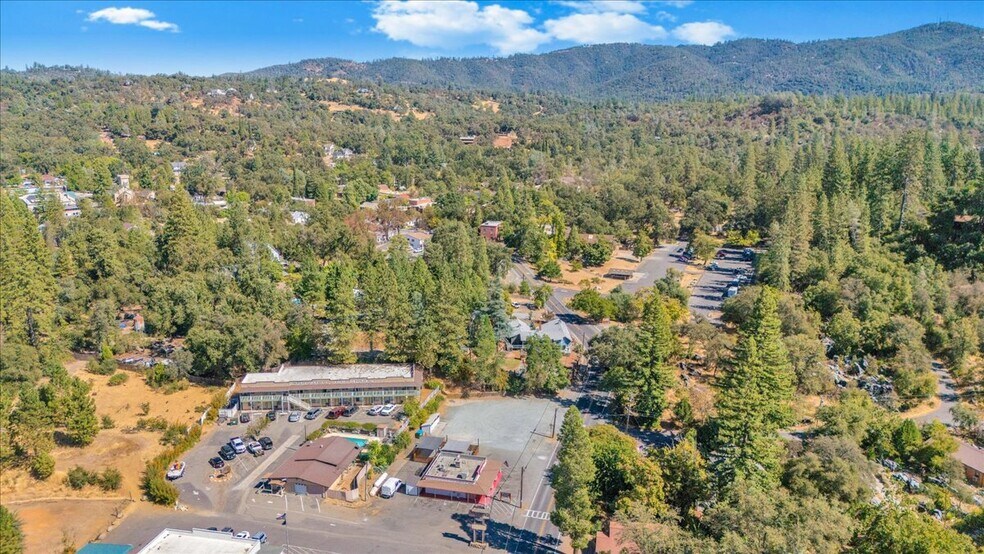 More Photos Of 22652 Parrotts Ferry Rd, Columbia Restaurant For Sale