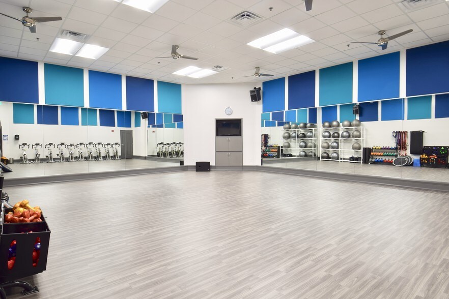 More Photos Of 1155 Perimeter Ctr W, Atlanta Coworking Space