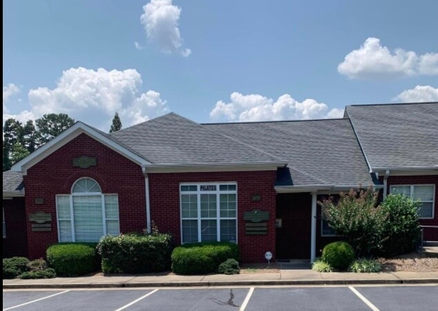 More Photos Of 309 Pirkle Ferry Rd, Cumming Office For Lease