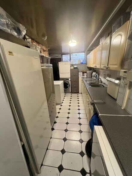 More Photos Of 29-31 Albert Rd, Blackpool Hotel For Sale