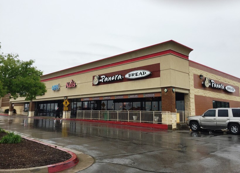 More Photos Of 12101-12405 E 96th St N, Owasso Unknown For Lease