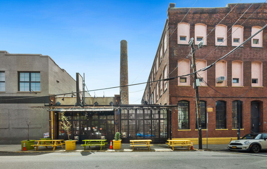 Primary Photo Of 451 Communipaw Ave, Jersey City Warehouse For Sale