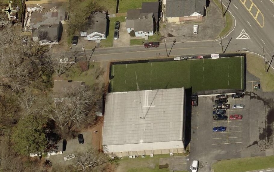 More Photos Of 598 W Atlanta St SE, Marietta Flex For Lease