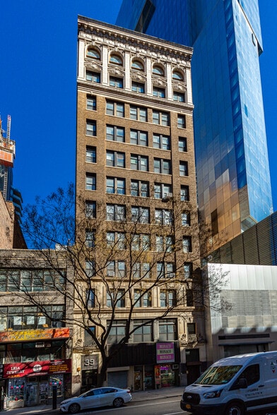 More Photos Of 39 W 29th St, New York Office For Sale