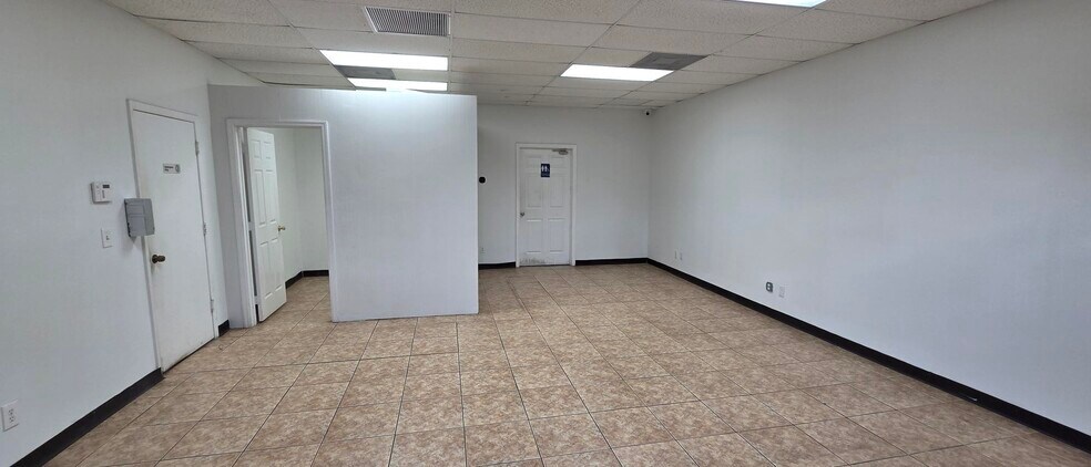 More Photos Of 1161 Sun Century Rd, Naples Industrial For Sale