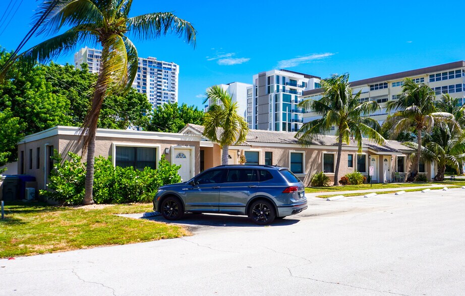 More Photos Of 413 S Ocean Blvd, Pompano Beach Apartments For Sale