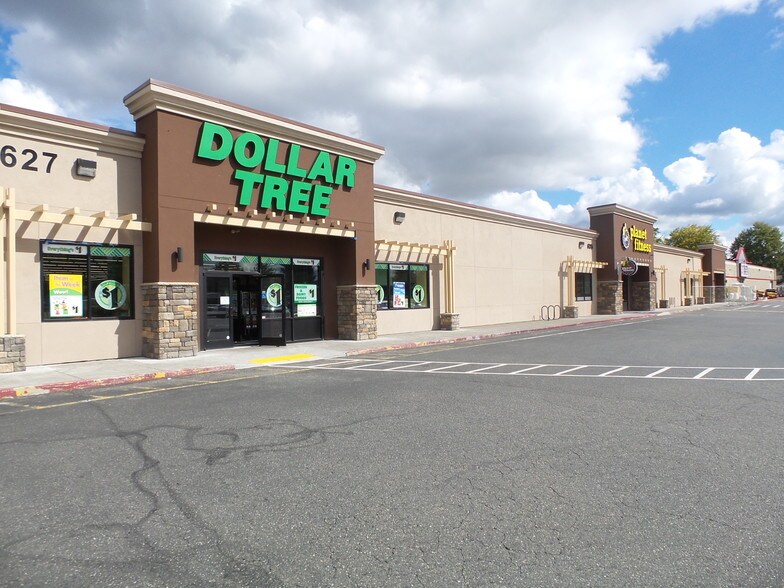 More Photos Of 621-807 River Rd, Puyallup Unknown For Lease