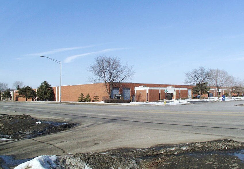 More Photos Of 5404-5446 Dansher Rd, Countryside Warehouse For Lease