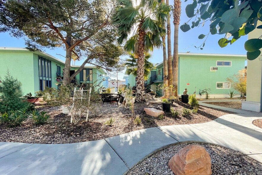 More Photos Of 2635-2655 Sherwood St, Las Vegas Apartments For Sale