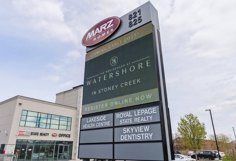 More Photos Of 821 N Service Rd, Hamilton Office For Lease