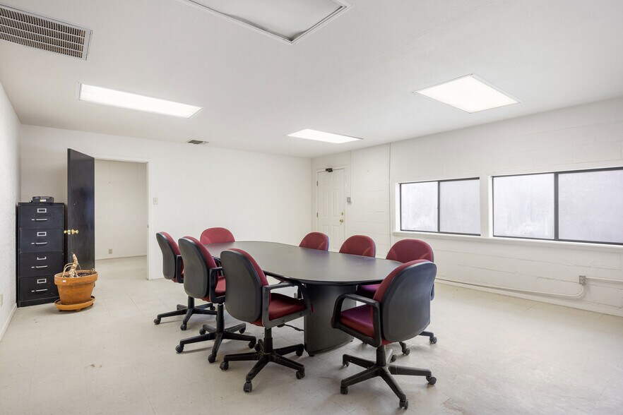 More Photos Of 545 N US-83, Junction Land For Sale