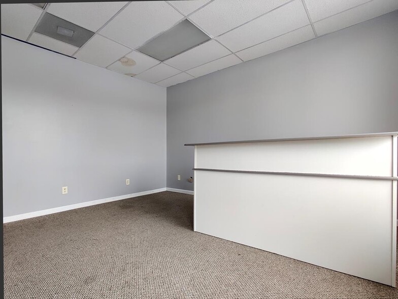 More Photos Of 0 E Main St, Huntingdon Storefront For Sale