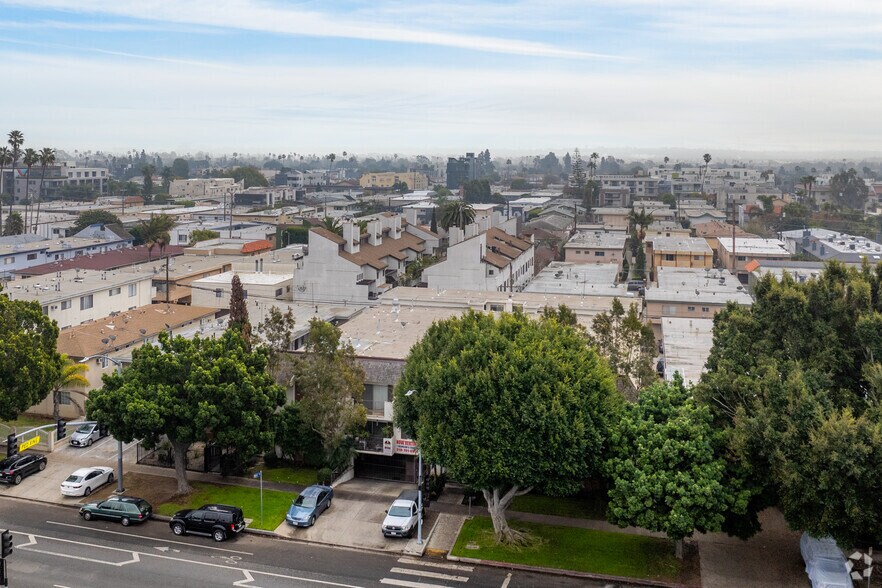 More Photos Of 12756 Venice Blvd, Los Angeles Apartments For Sale