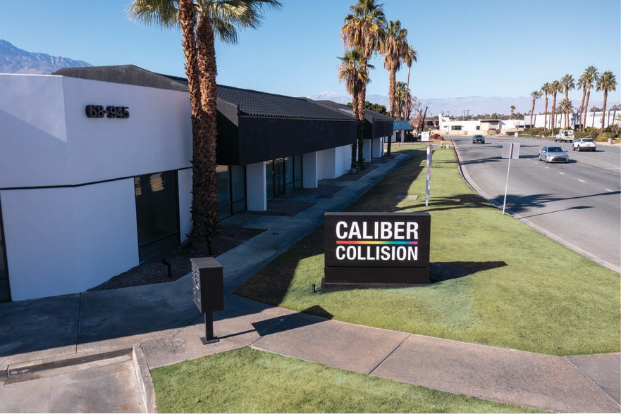 Primary Photo Of 68945 Perez Rd, Cathedral City Showroom For Lease