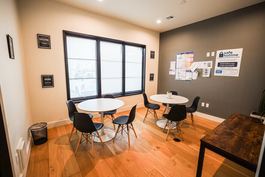 More Photos Of 14600 Bogert Pky, Oklahoma City Office For Lease
