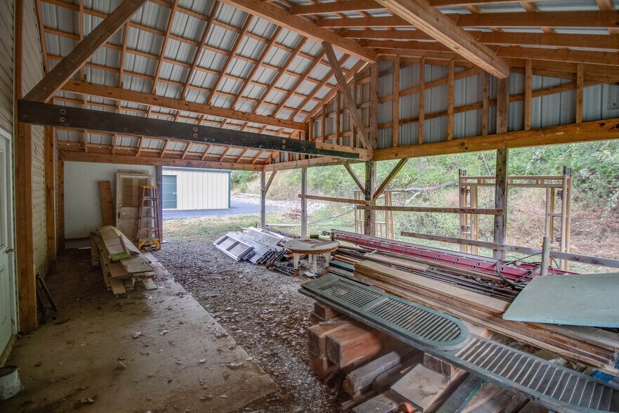 More Photos Of 309 N Market St, Grafton General Retail For Sale
