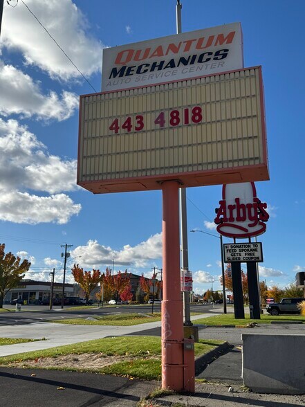More Photos Of 10415 E Sprague Ave, Spokane Valley Auto Repair For Lease