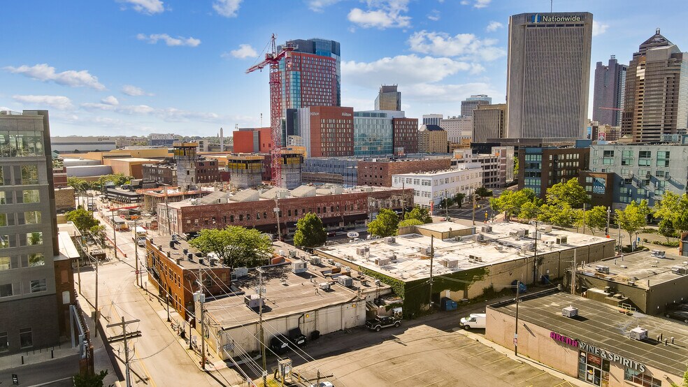 More Photos Of 491 Park St, Columbus Bar For Lease