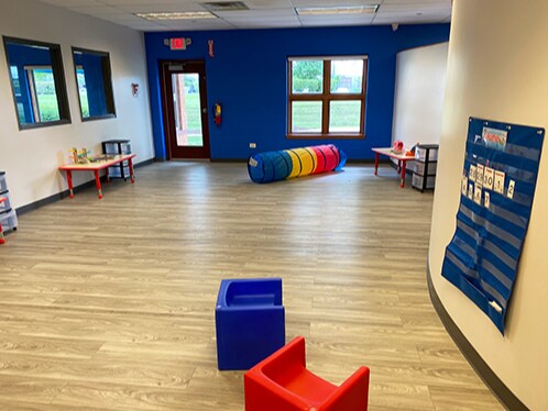 More Photos Of 9139 S Commercial Ave, Chicago General Retail For Lease