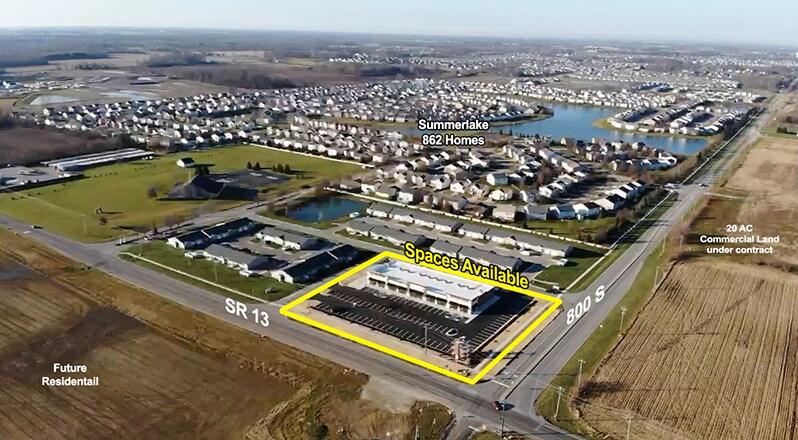 More Photos Of 8010 S In-13, Pendleton Freestanding For Lease