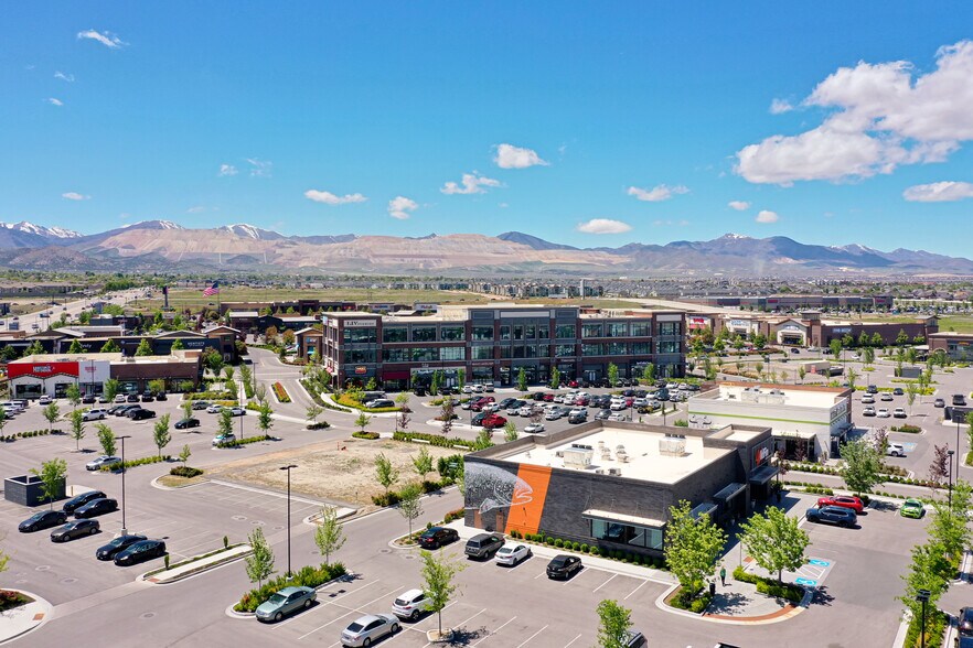 More Photos Of 13400 S & Mountain View Corridor, Riverton Unknown For Lease