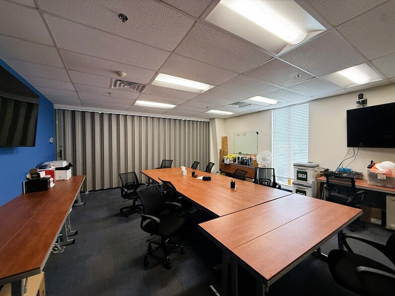 More Photos Of 14515 Pennsylvania, Hagerstown Warehouse For Sale