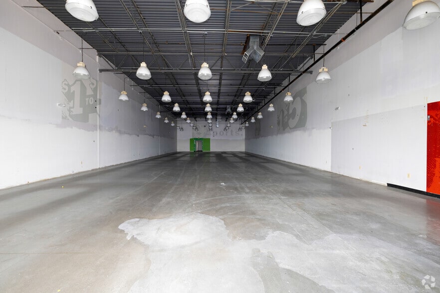 More Photos Of 601 Washington Ave, Manahawkin Unknown For Lease