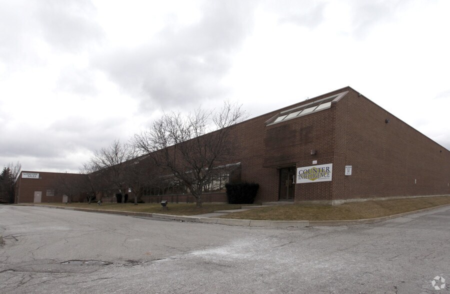 Primary Photo Of 333 N Rivermede Rd, Vaughan Warehouse For Lease